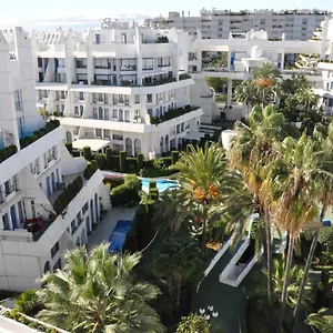 https://marbella-house-apartamento-duplex-44.es-andalucia.com