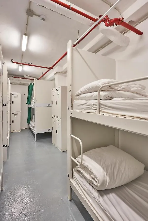 Hostel Hola Hostal Collblanc L'Hospitalet de Llobregat