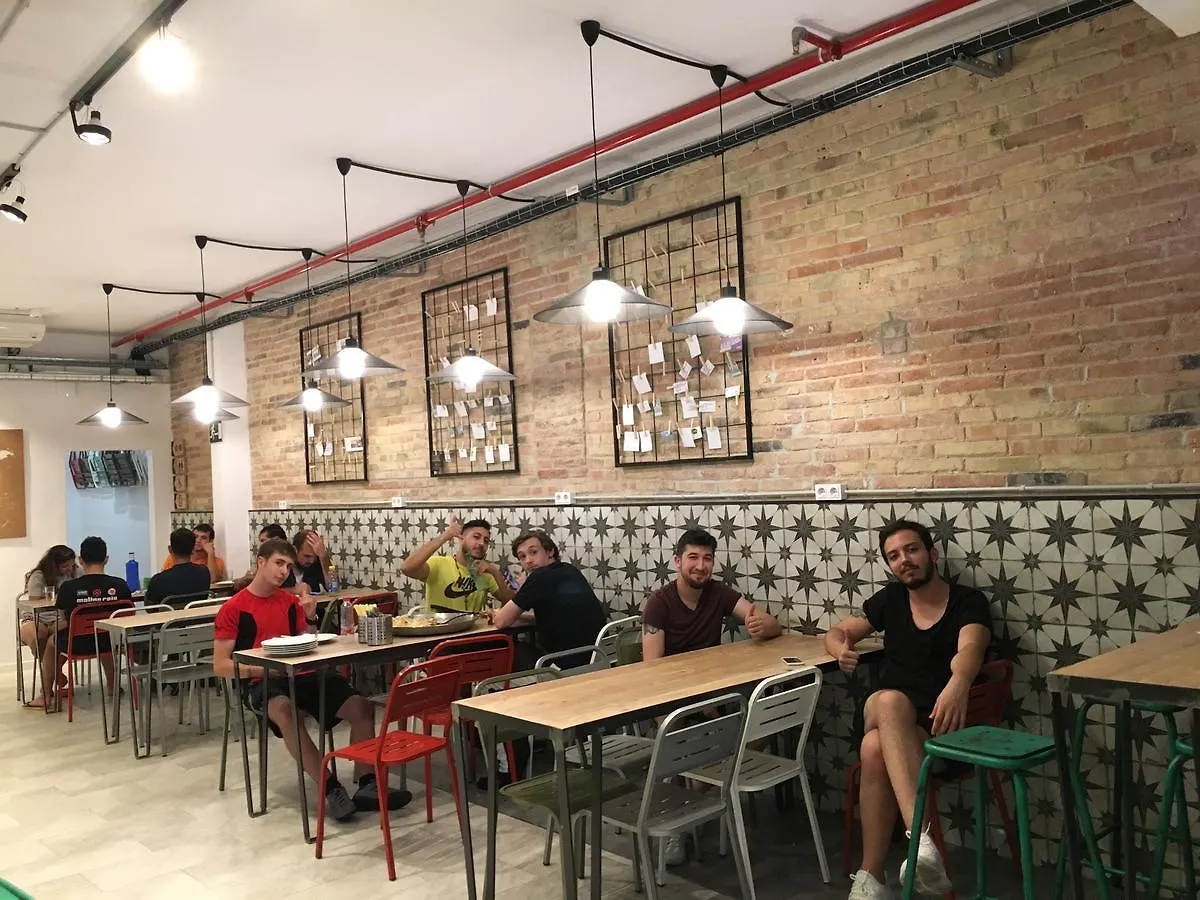 Hostel Hola Hostal Collblanc L'Hospitalet de Llobregat Spain