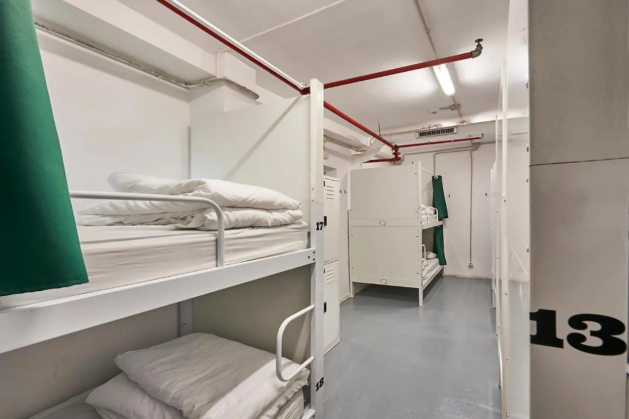 Hostel Hola Hostal Collblanc L'Hospitalet de Llobregat