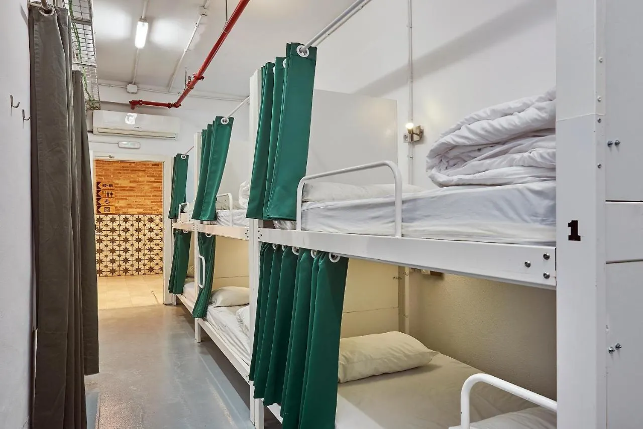Hola Hostal Collblanc L'Hospitalet de Llobregat 0*,  Spain