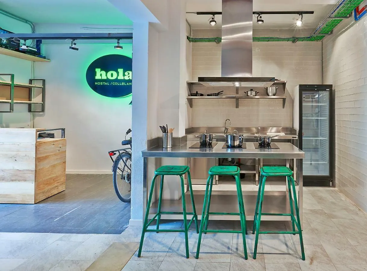 Hola Hostal Collblanc L'Hospitalet de Llobregat Hostel